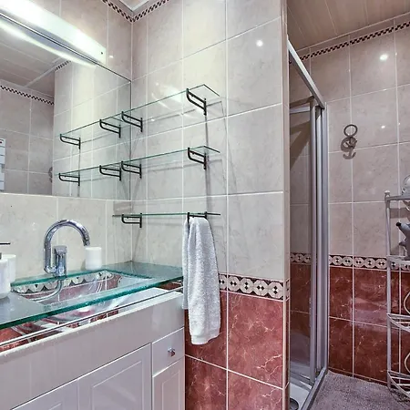 Naturalbnb - D'hotes Bios, Ethiques - Au Calme, Confort Dans Fermee - Parking Gratuit, Securise - Garage Velos Et Motos - Offert Super Petit Dejeuner Local Et Bio Sucre Sale Villeurbanne