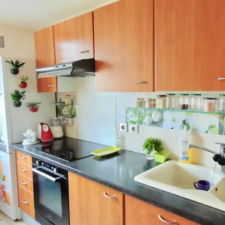 Naturalbnb - D'hotes Bios, Ethiques - Au Calme, Confort Dans Fermee - Parking Gratuit, Securise - Garage Velos Et Motos - Offert Super Petit Dejeuner Local Et Bio Sucre Sale Frühstückspension